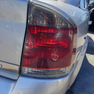 PILOTO TRASERO DERECHO OPEL VECTRA C BERLINA