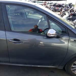 PUERTA DELANTERA DERECHA PEUGEOT 208