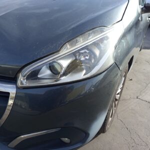 FARO IZQUIERDO PEUGEOT 208