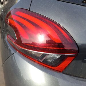 PILOTO TRASERO IZQUIERDO PEUGEOT 208