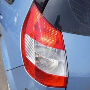 PILOTO TRASERO IZQUIERDO RENAULT SCENIC II (JM)