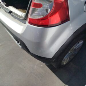 PARAGOLPES TRASERO DACIA SANDERO