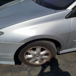 ALETA DELANTERA IZQUIERDA RENAULT LAGUNA III BERLINA