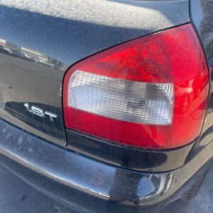 PILOTO TRASERO DERECHO AUDI A3 (8L)