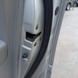 CERRADURA PUERTA DELANTERA DERECHA HYUNDAI SONATA (NF)