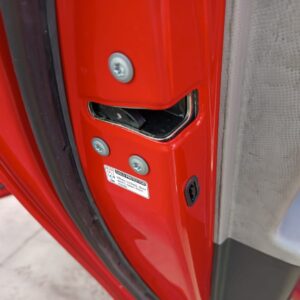 CERRADURA PUERTA TRASERA IZQUIERDA TOYOTA YARIS (KSP9/SCP9/NLP9)