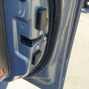 CERRADURA PUERTA DELANTERA DERECHA CHEVROLET EPICA