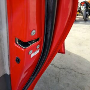 CERRADURA PUERTA TRASERA DERECHA TOYOTA YARIS (KSP9/SCP9/NLP9)