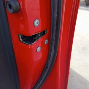 CERRADURA PUERTA DELANTERA DERECHA TOYOTA YARIS (KSP9/SCP9/NLP9)
