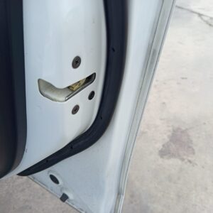 CERRADURA PUERTA DELANTERA DERECHA MAZDA 3 BERLINA (BL)