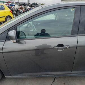 PUERTA DELANTERA IZQUIERDA FORD FOCUS BERLINA (CEW)