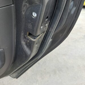 CERRADURA PUERTA TRASERA DERECHA FORD FOCUS BERLINA (CEW)