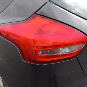 PILOTO TRASERO IZQUIERDO FORD FOCUS BERLINA (CEW)