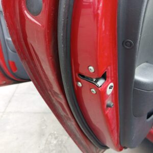 CERRADURA PUERTA TRASERA DERECHA