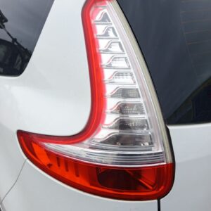 PILOTO TRASERO IZQUIERDO RENAULT SCENIC III (JZ)