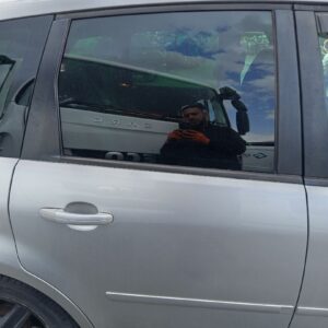 PUERTA TRASERA DERECHA FORD FOCUS C-MAX (CAP)(2003)