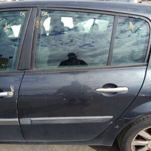 PUERTA TRASERA IZQUIERDA RENAULT MEGANE II BERLINA 5P