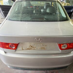 PORTON TRASERO HONDA ACCORD BERLINA (CL/CN)