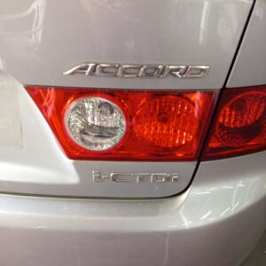 PILOTO TRASERO DERECHO INTERIOR HONDA ACCORD BERLINA (CL/CN)