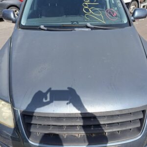CAPO VOLKSWAGEN TOUAREG (7LA)
