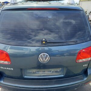 PORTON TRASERO VOLKSWAGEN TOUAREG (7LA)