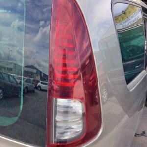 PILOTO TRASERO DERECHO RENAULT ESPACE IV (JK0)