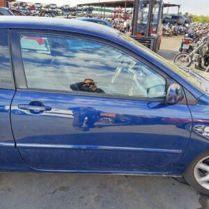 PUERTA DELANTERA DERECHA TOYOTA COROLLA (E12)