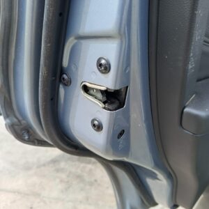 CERRADURA PUERTA TRASERA IZQUIERDA CHEVROLET CAPTIVA