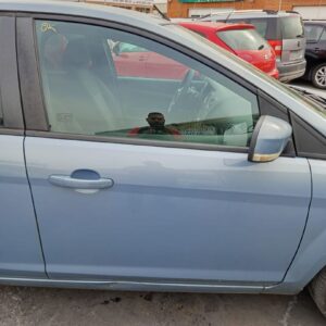 PUERTA DELANTERA DERECHA FORD FOCUS BERLINA (CB4)