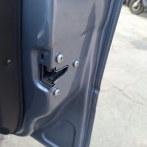 CERRADURA PUERTA DELANTERA DERECHA OPEL ZAFIRA B