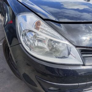 FARO DERECHO RENAULT CLIO III