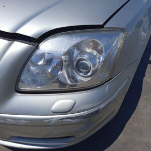 FARO IZQUIERDO TOYOTA AVENSIS BERLINA (T25)