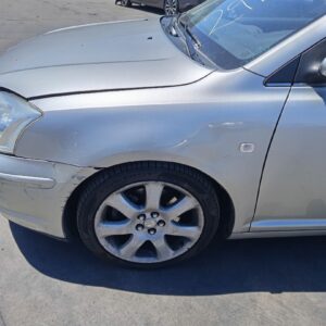 ALETA DELANTERA IZQUIERDA TOYOTA AVENSIS BERLINA (T25)