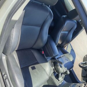ASIENTO DELANTERO DERECHO TOYOTA AVENSIS BERLINA (T25)