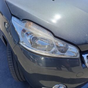 FARO DERECHO PEUGEOT 208