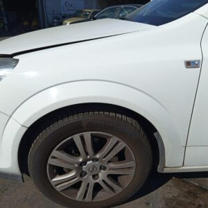 ALETA DELANTERA IZQUIERDA OPEL ASTRA H CARAVAN