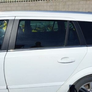 PUERTA TRASERA IZQUIERDA OPEL ASTRA H CARAVAN