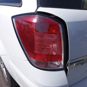 PILOTO TRASERO IZQUIERDO OPEL ASTRA H CARAVAN