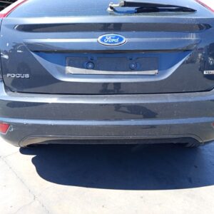 PARAGOLPES TRASERO FORD FOCUS BERLINA (CB4)