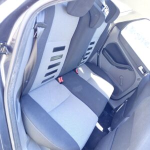 ASIENTOS TRASEROS FORD FOCUS BERLINA (CB4)