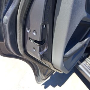 CERRADURA PUERTA TRASERA IZQUIERDA FORD FOCUS BERLINA (CB4)