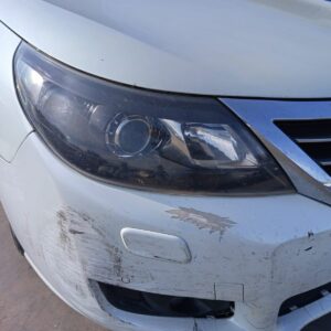 FARO DERECHO RENAULT LATITUDE