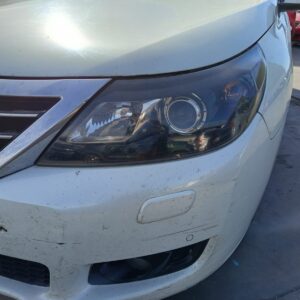 FARO IZQUIERDO RENAULT LATITUDE