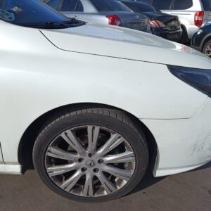 ALETA DELANTERA DERECHA RENAULT LATITUDE
