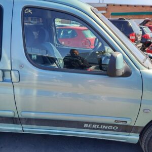 PUERTA DELANTERA DERECHA CITROEN BERLINGO