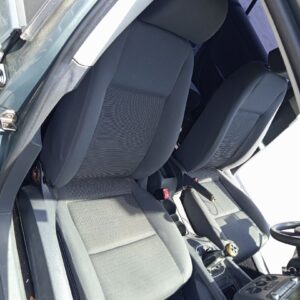 ASIENTO DELANTERO DERECHO VOLKSWAGEN GOLF V (1K1)(10.2003)