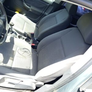 ASIENTO DELANTERO IZQUIERDO VOLKSWAGEN GOLF V (1K1)(10.2003)
