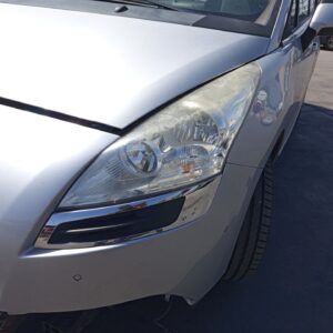 FARO IZQUIERDO PEUGEOT 5008