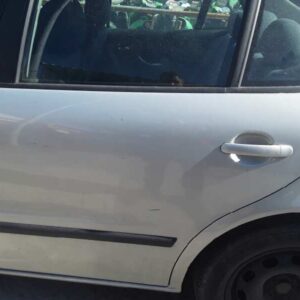 PUERTA TRASERA IZQUIERDA SEAT TOLEDO (1M2)