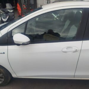 PUERTA DELANTERA IZQUIERDA TOYOTA YARIS (KSP1/NLP1/NSP1)